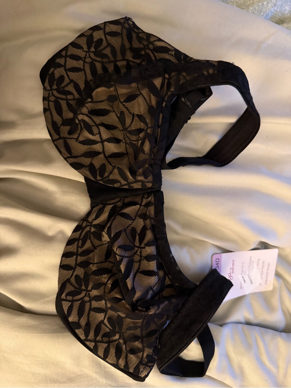 Warner's Black Lace Floral Underwire Bra